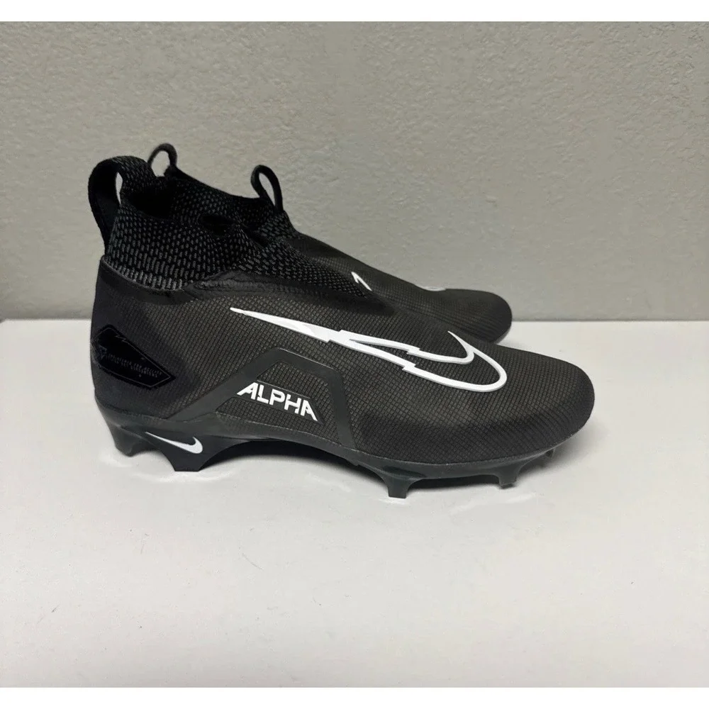 Nike Alpha Menace Elite 3 Mens 8.5 Black Football Cleats CT6648-010 New